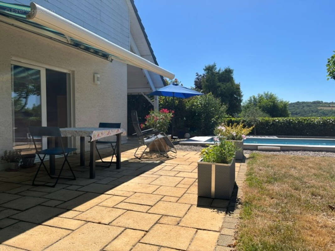 Maison 118 m² à Pirey  - photo 10