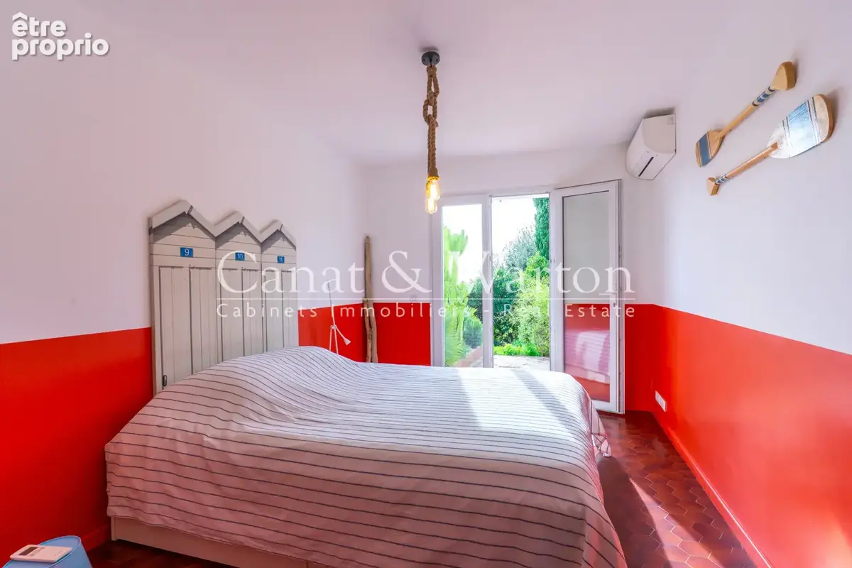 Domaine recherché à cavalaire: villa rénovée avec piscine & mer panoramique - photo 10