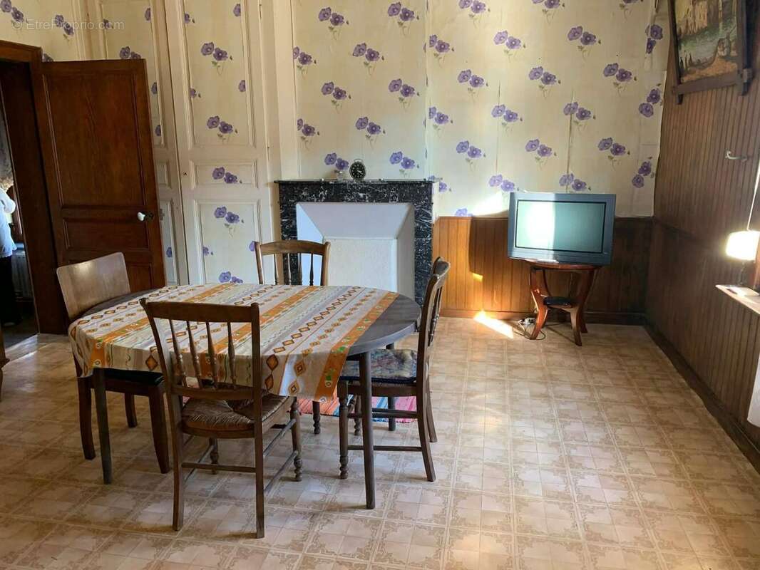 Photo 2 - Maison à ROCROI