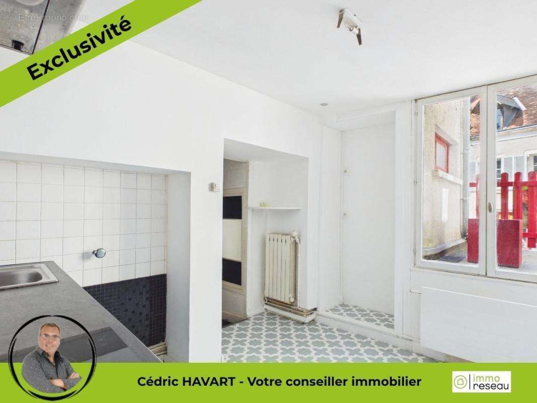 Maison 59 m² à Saint-Gaultier  - photo 17
