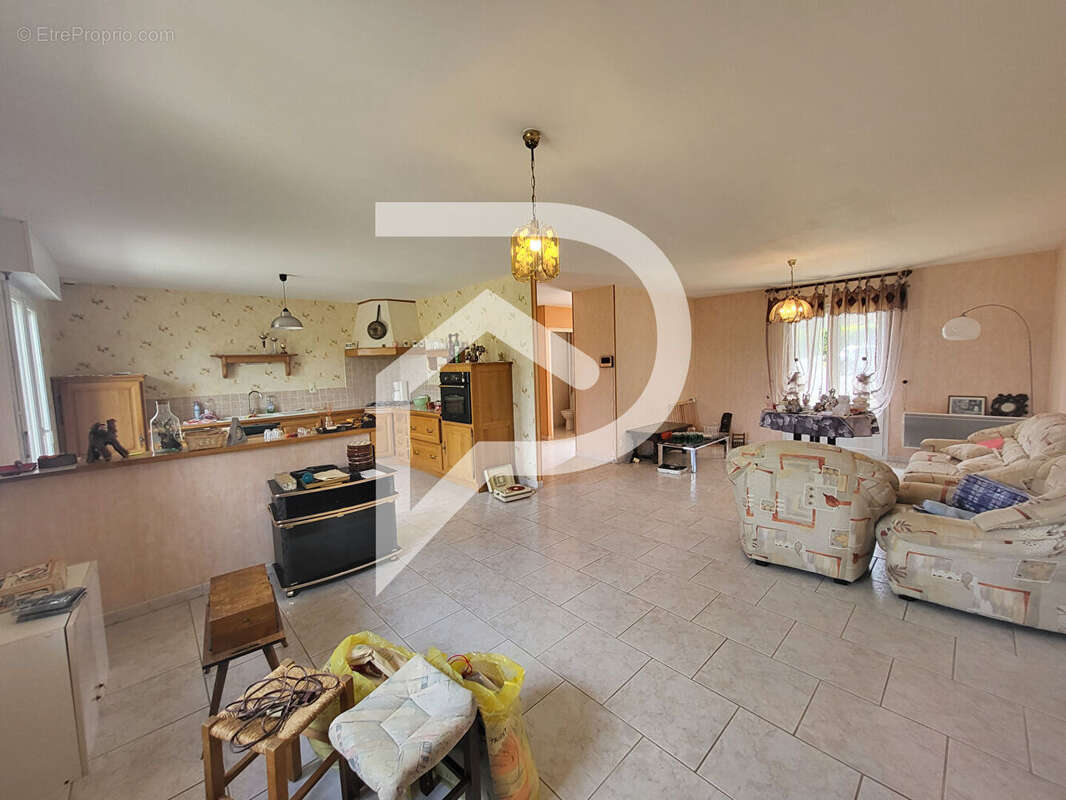 Maison à MARBEVILLE