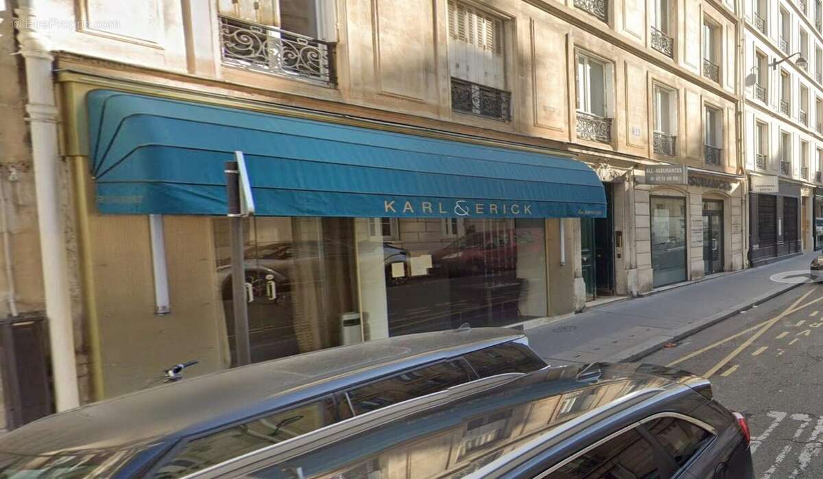 Commerce à PARIS-17E