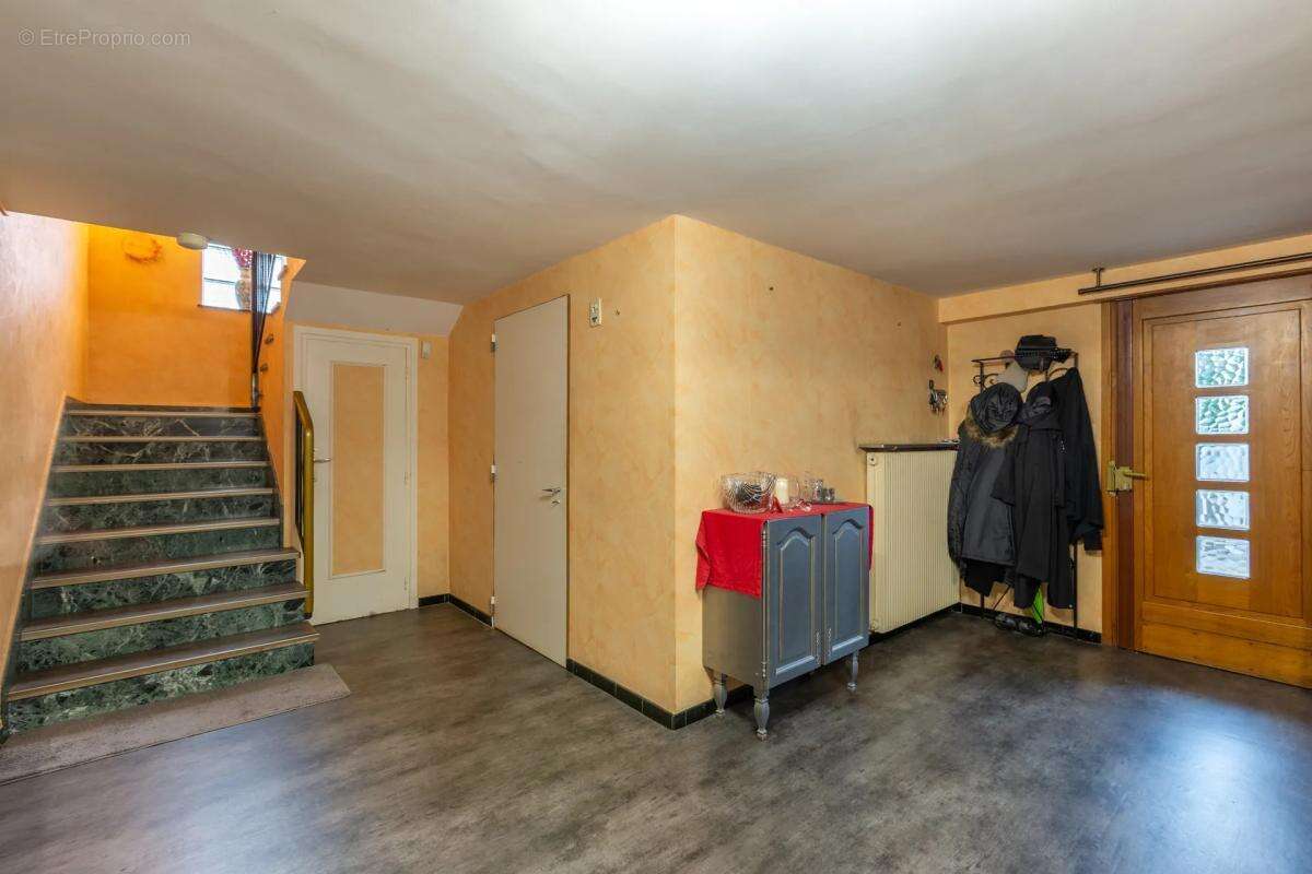 Maison à TASSIN-LA-DEMI-LUNE