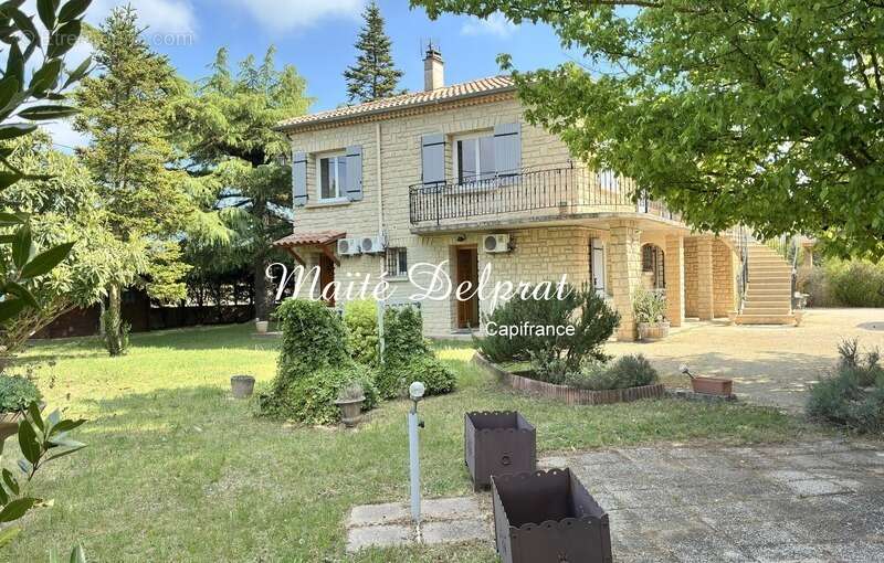 Maison à MAZAN
