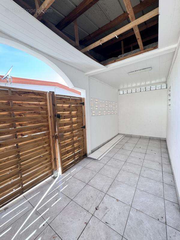 Appartement à SCHOELCHER