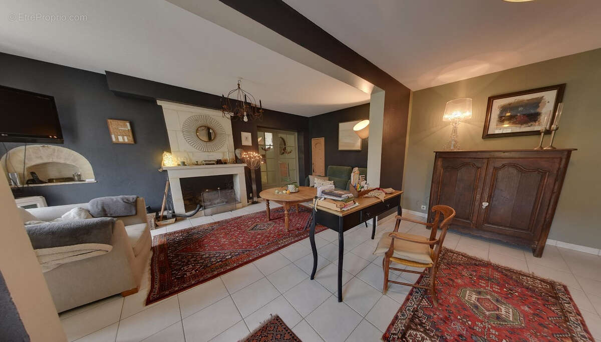 Maison à MEZIDON-CANON