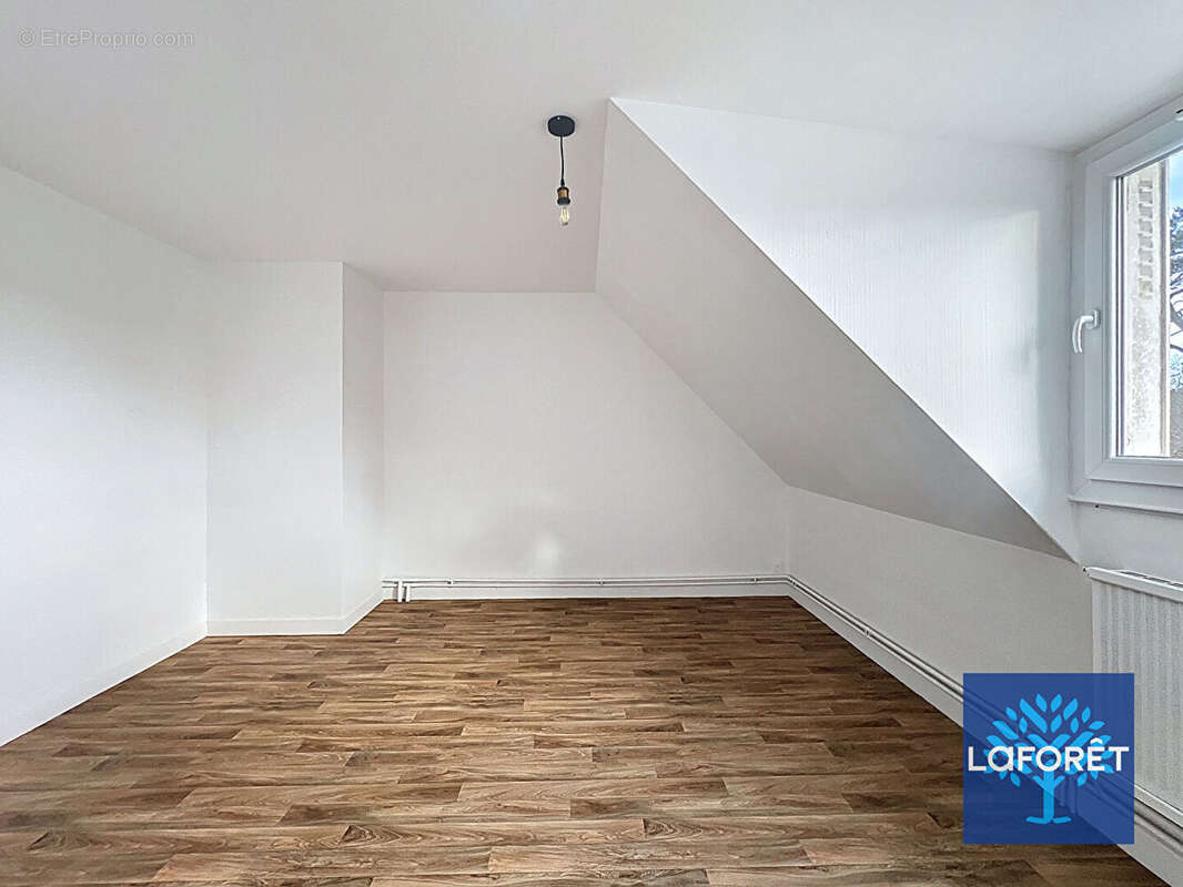 Maison à MALESHERBES