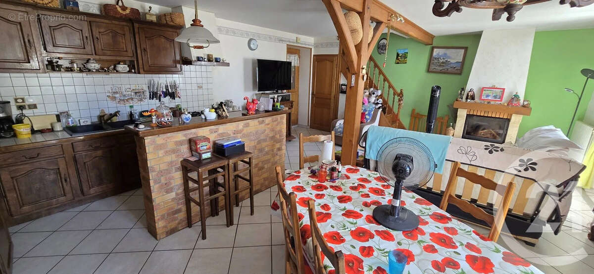 Maison 169 m² à Marmagne  - photo 3