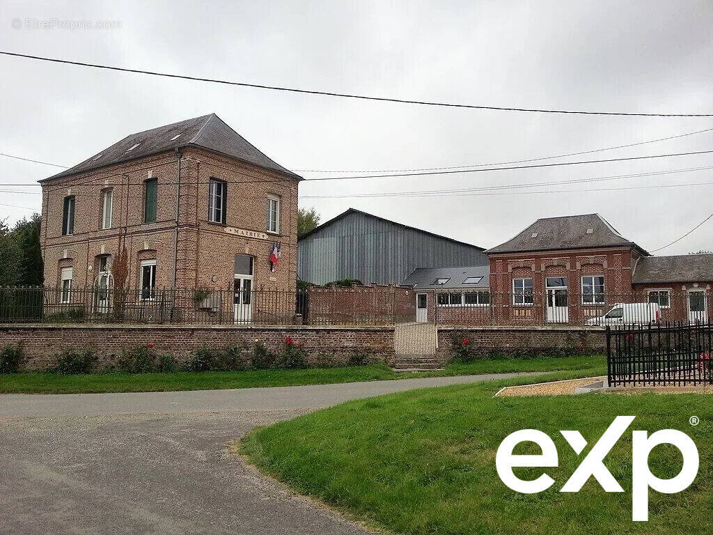 Terrain à FOURCIGNY