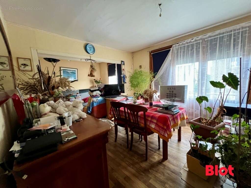 Maison à MONTAUBAN-DE-BRETAGNE