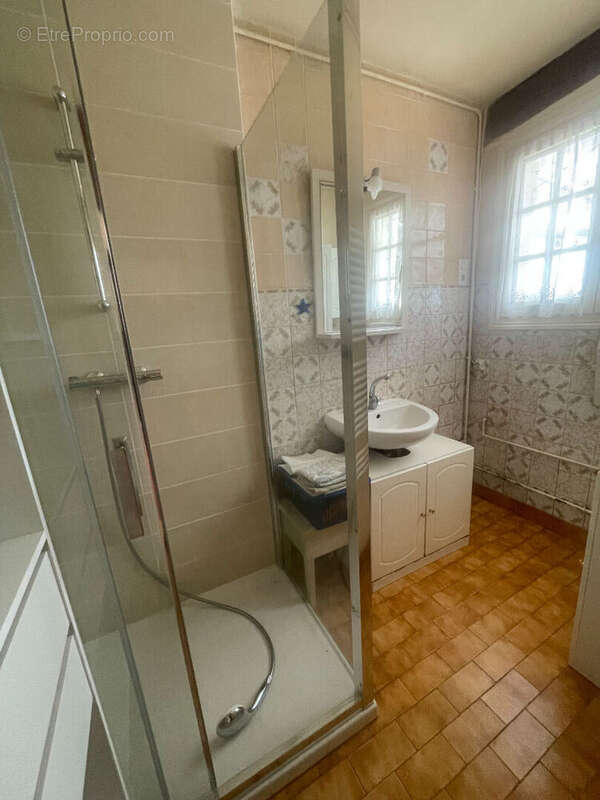 Maison à MONTMIRAIL