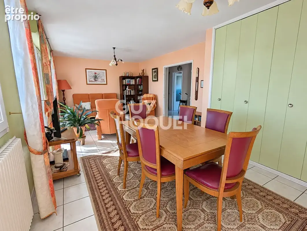 Appartement 92 m², balcon parking - photo 3