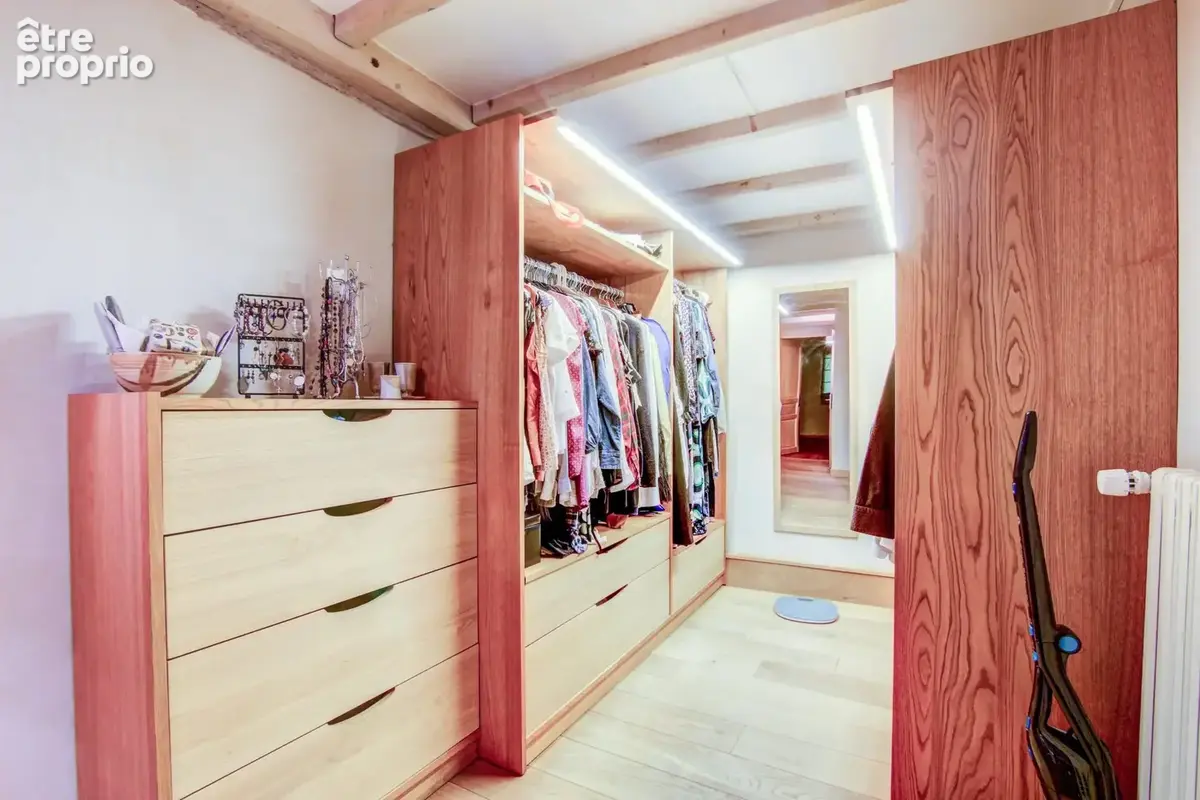 Maison 5 pièces 243 m² à vendre à Prevessin-Moens (01280) - photo 9