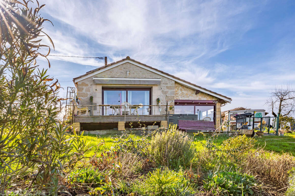 Maison à CASTILLONNES