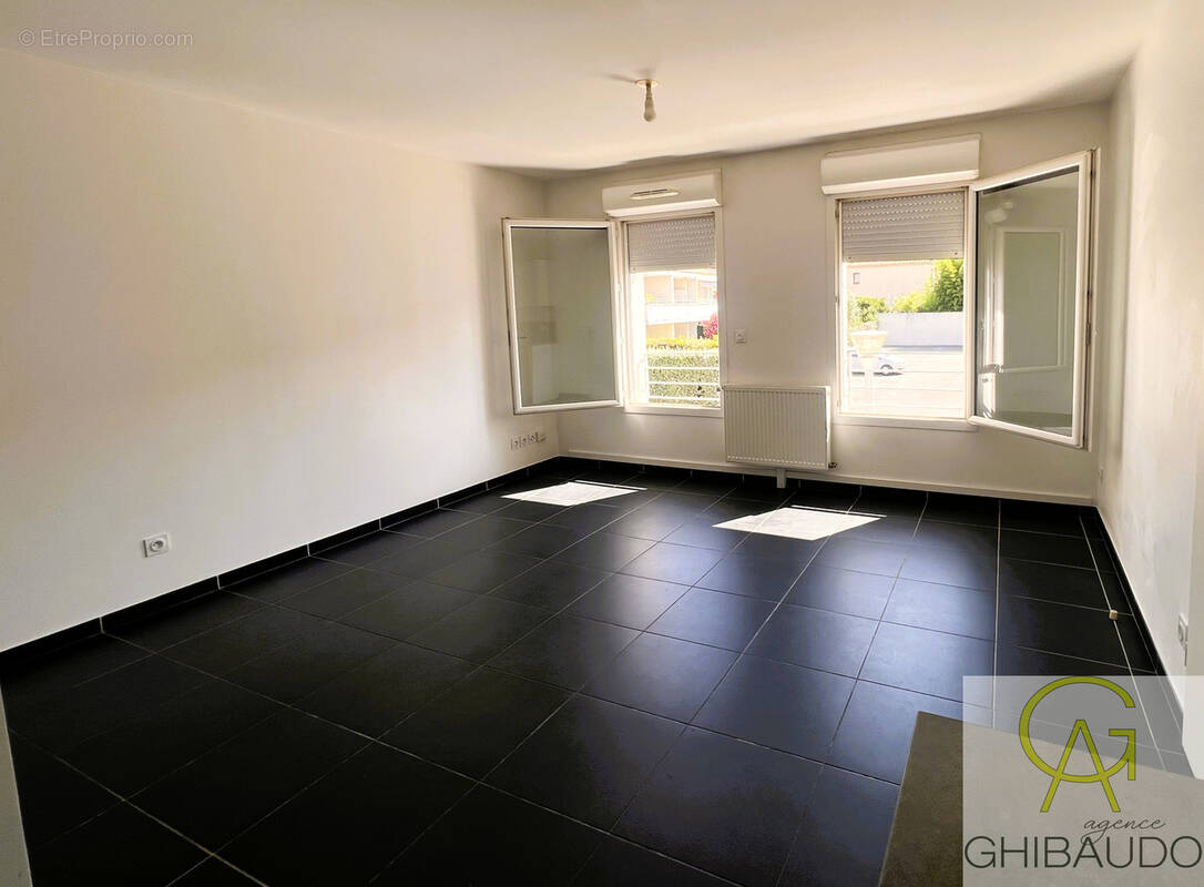 Appartement à LES PENNES-MIRABEAU