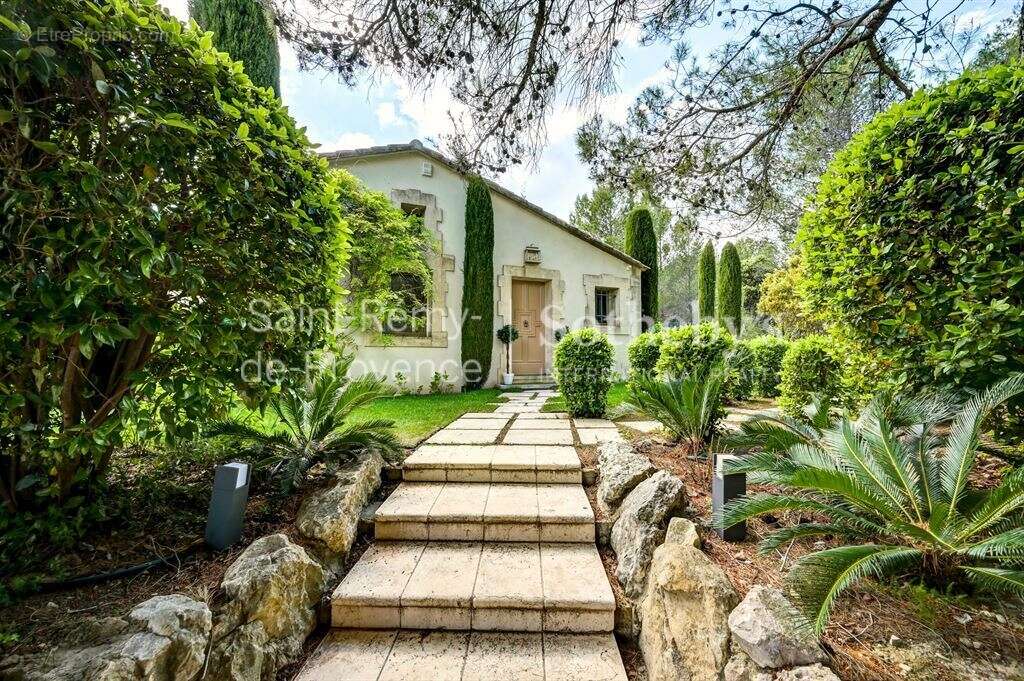 Maison à EYGALIERES