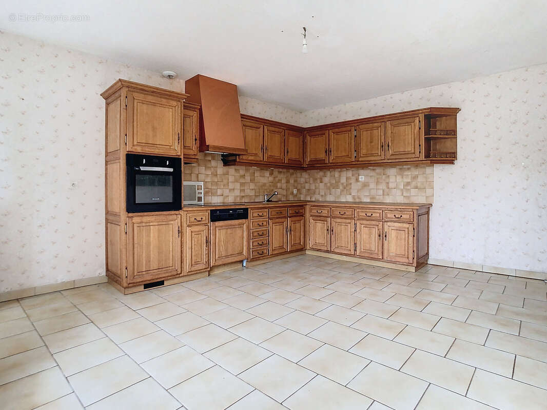 Maison à LA HAYE-DU-PUITS