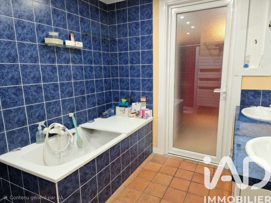 Photo 8 - Maison à LES MOUTIERS-EN-CINGLAIS