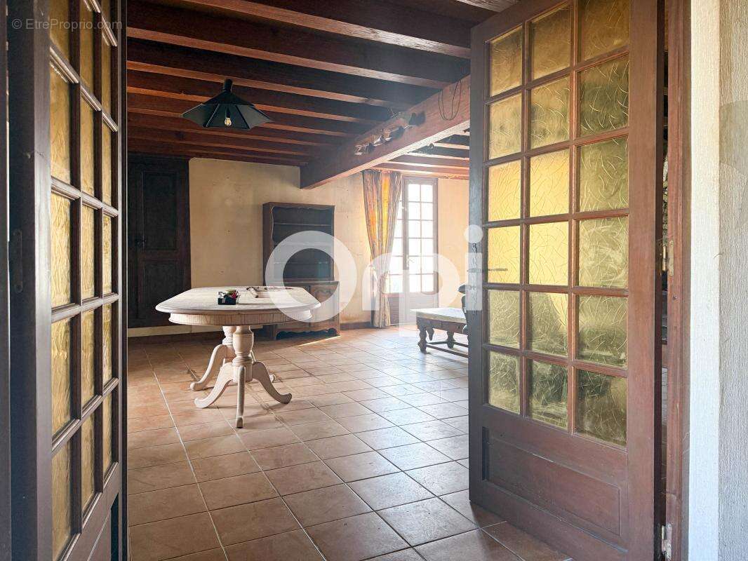 Maison à LE GUE-D'ALLERE