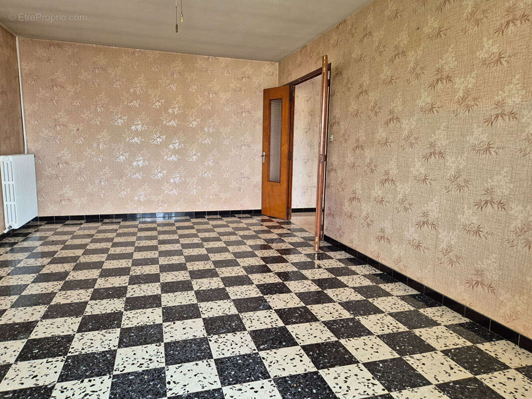 Appartement à ARLES