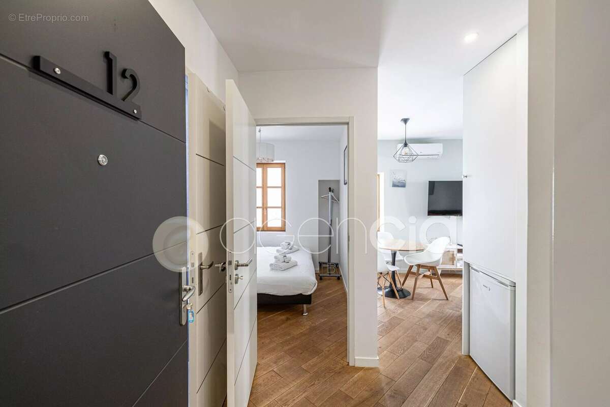 Cannes  banane  t2 de 24 m2  terrasse - photo 7