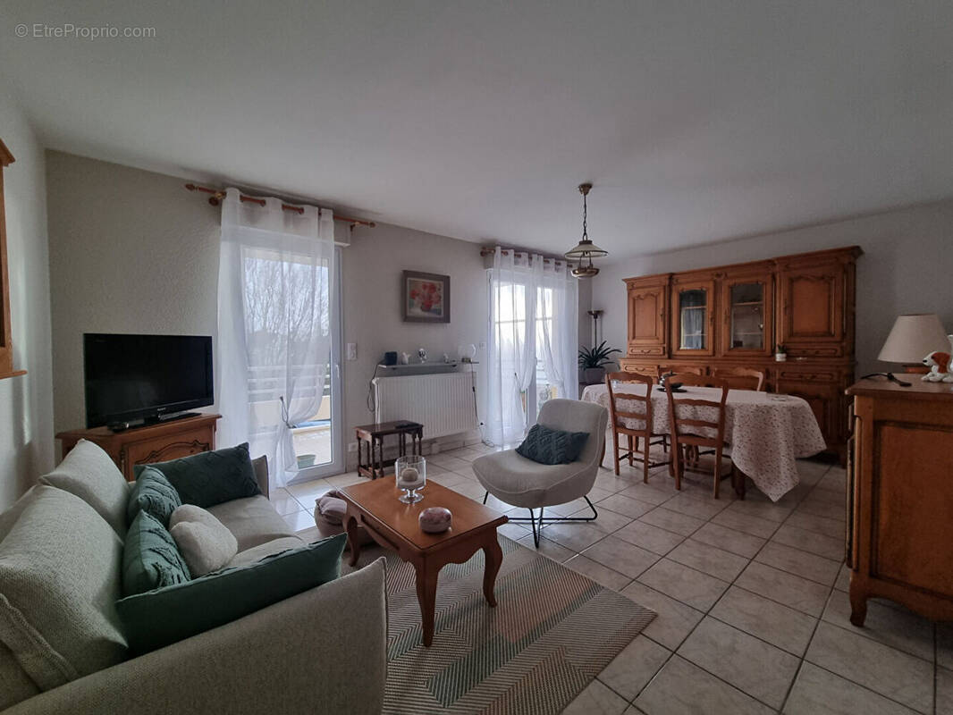 Appartement à SAINT-SEBASTIEN-SUR-LOIRE
