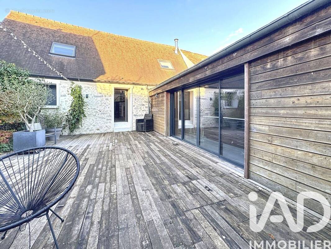 Photo 1 - Maison à ETRECHY