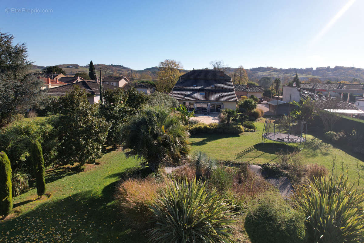 Maison à L&#039;ISLE-EN-DODON