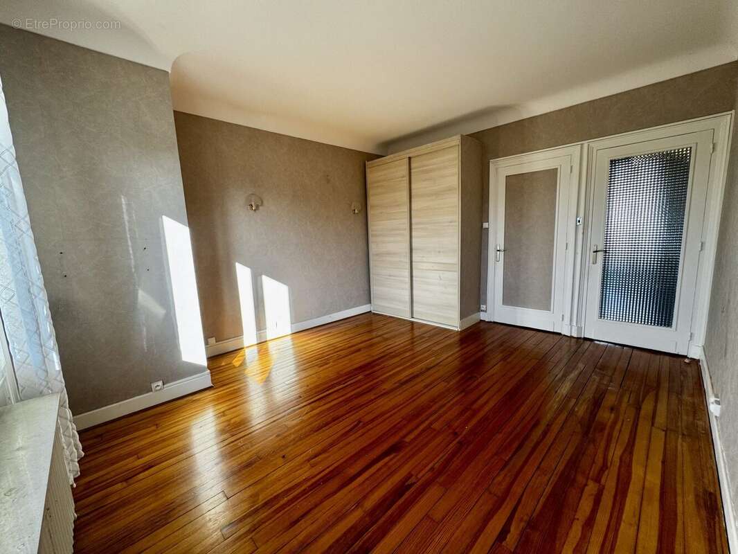 Appartement à FIRMINY