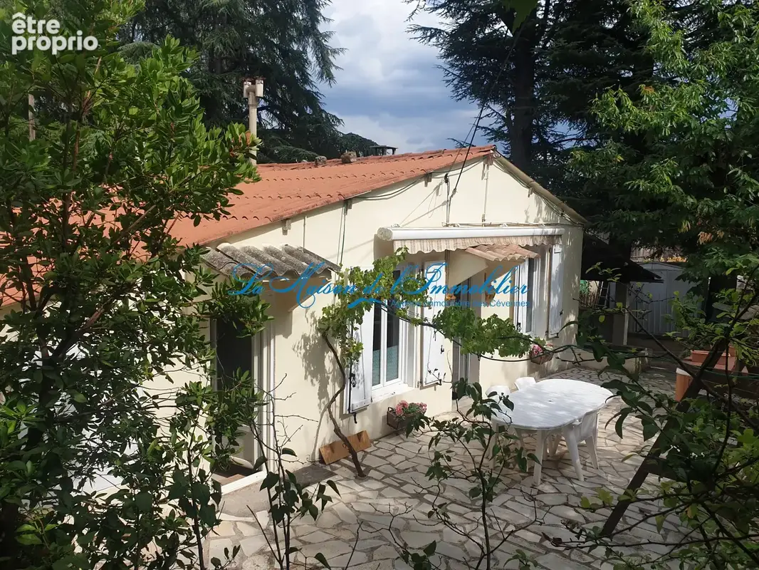 St JEAN DU GARD, au coeur des Cevènnes, maison de PP F3/F4 sur 882 m2 de terrain - photo 6