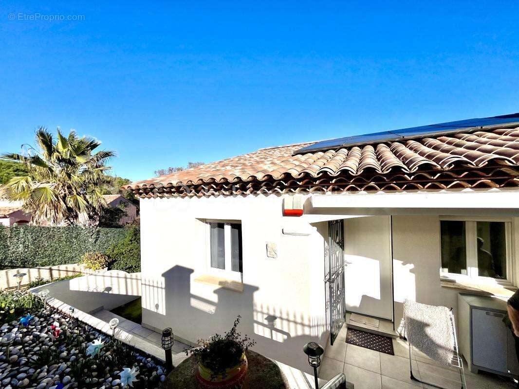Maison très bien entretenue de 142 m², située au cœur d’un quartier résidentiel paisible - photo 12