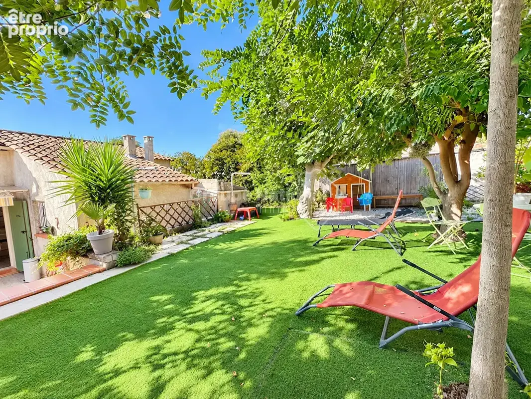 Ensues la redonne : villa de type 5 plain pied avec 1000 m2 de terrain. - photo 7