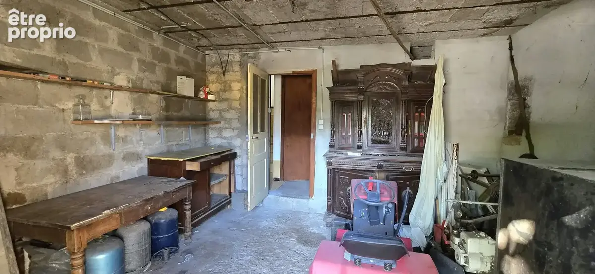 Maison individuelle à rénover de 105 m2 habitables sur 2109 m2 de terrain - photo 13