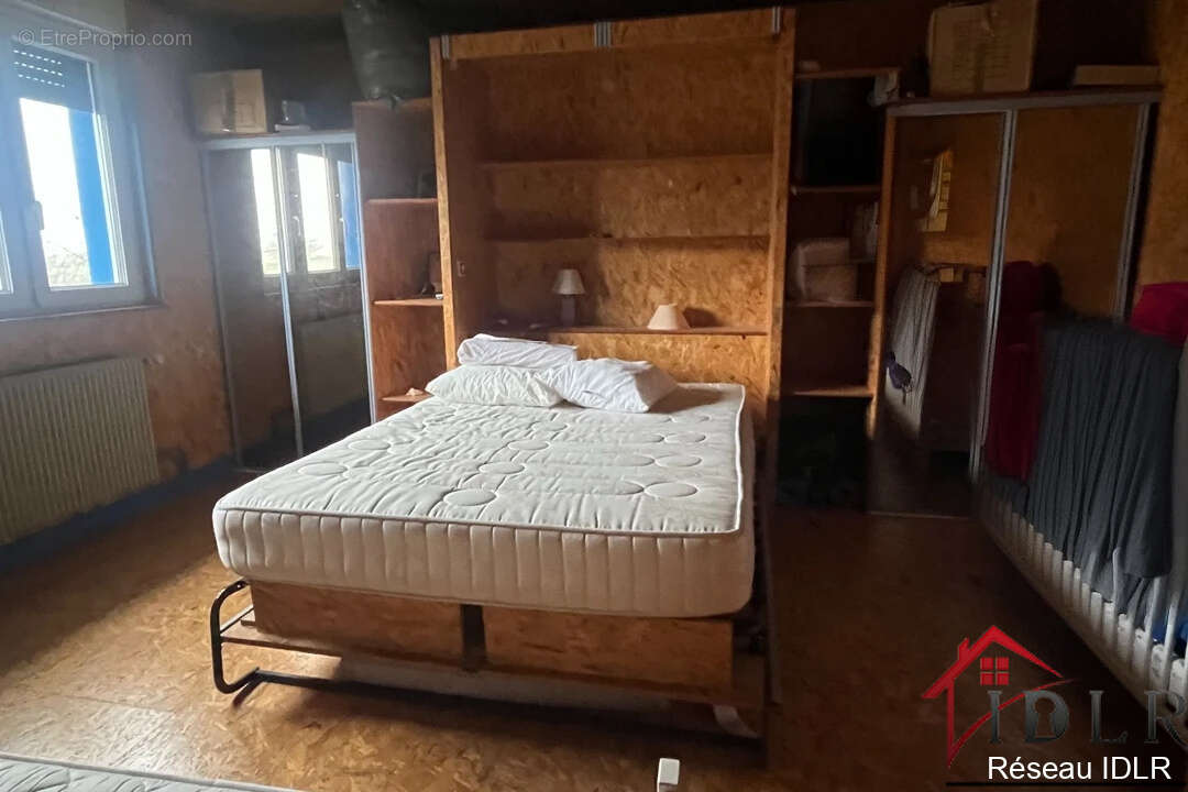 Maison à VAL-DE-MEUSE