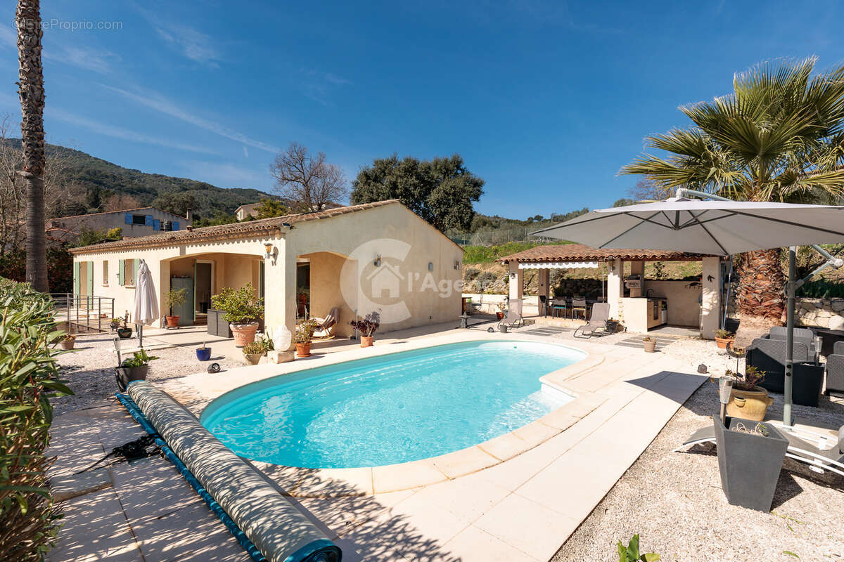 Maison à PEGOMAS