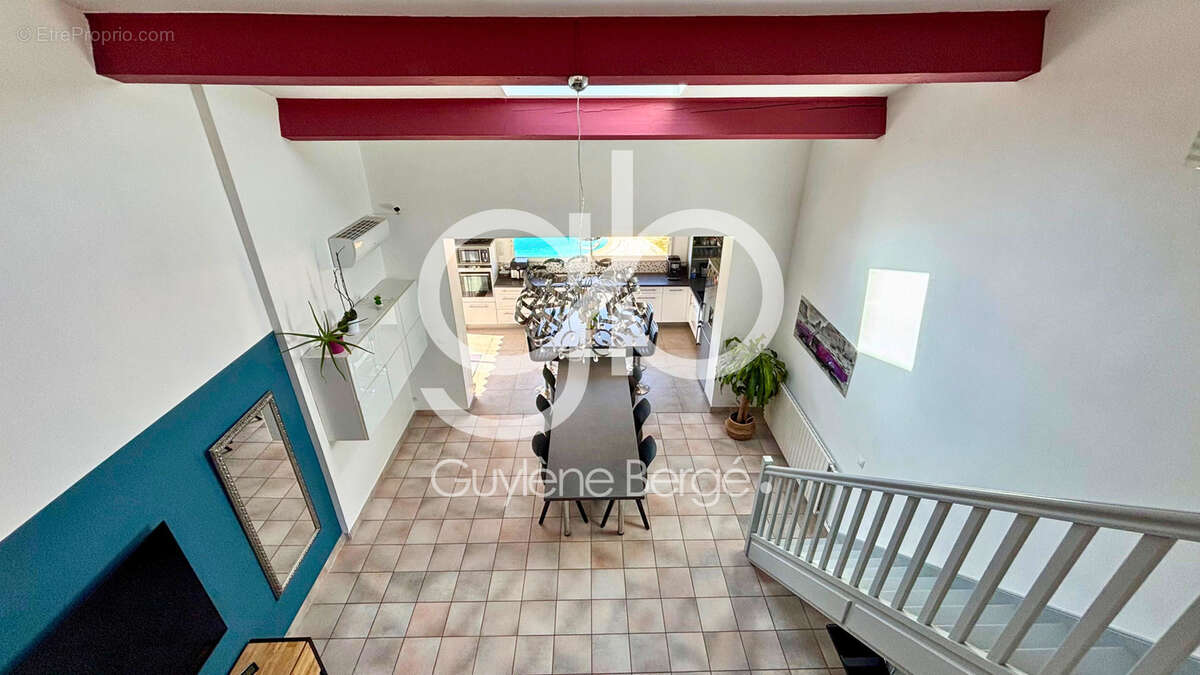Villa T6 familiale avec piscine à Pérols   Quartier résidentiel recherché aux portes de Montpellier - photo 12