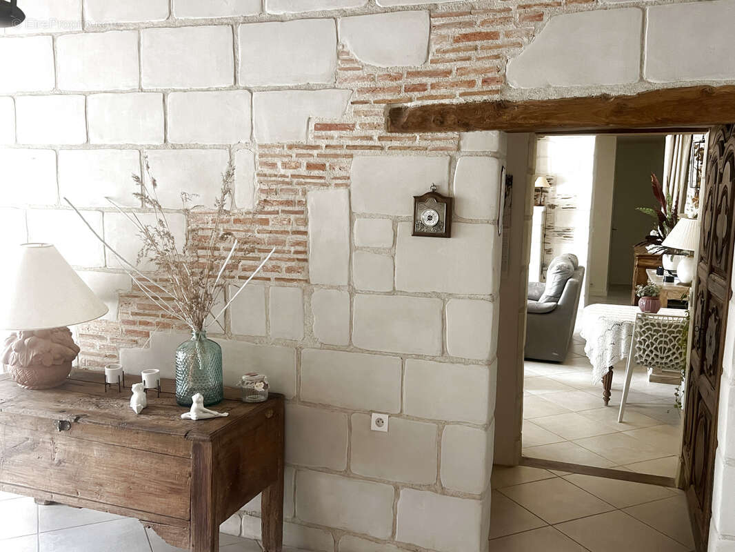 Maison à LES PONTS-DE-CE