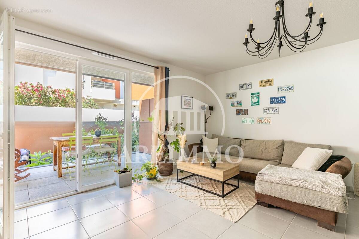 Appartement à CASTELNAU-LE-LEZ