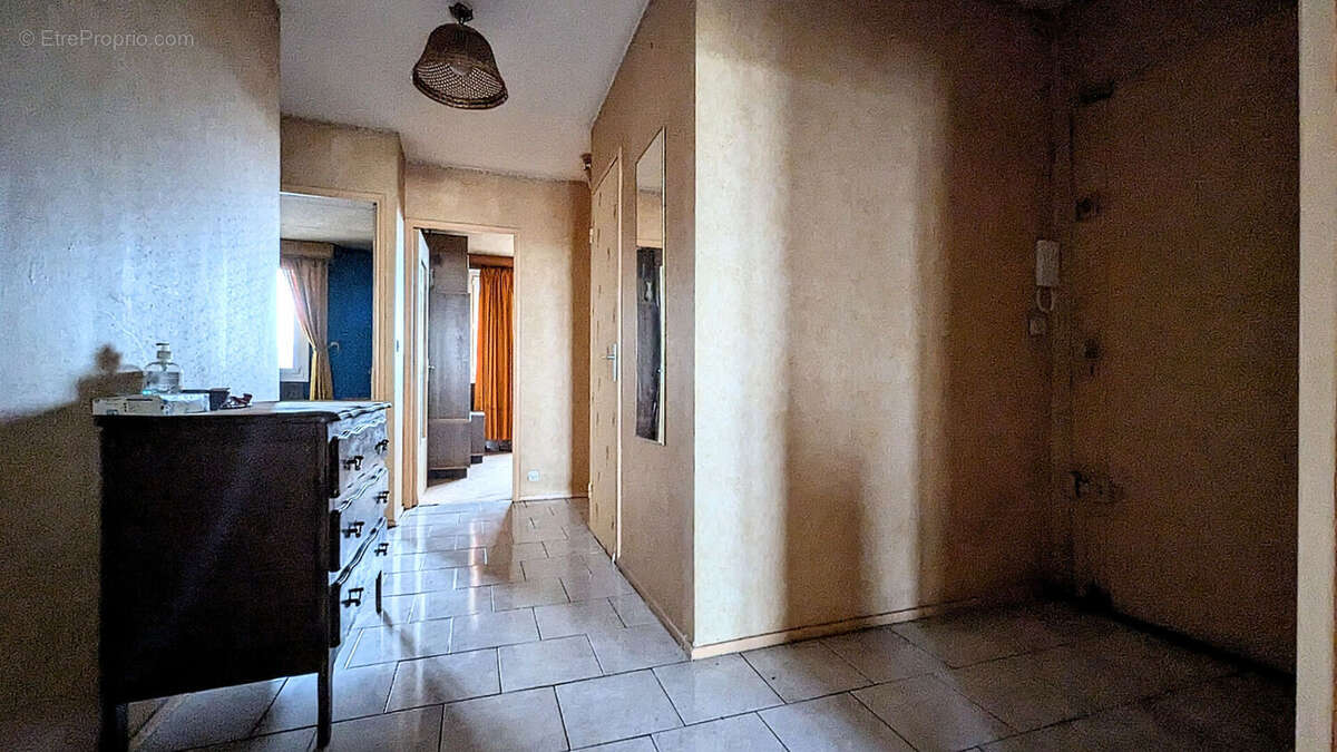 Appartement à SAINT-DENIS