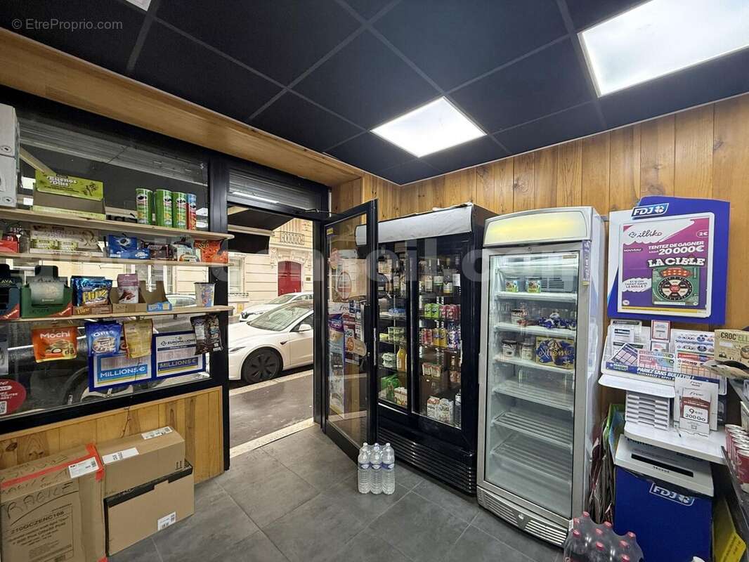 bezo36-siva-entr - Commerce à PARIS-14E