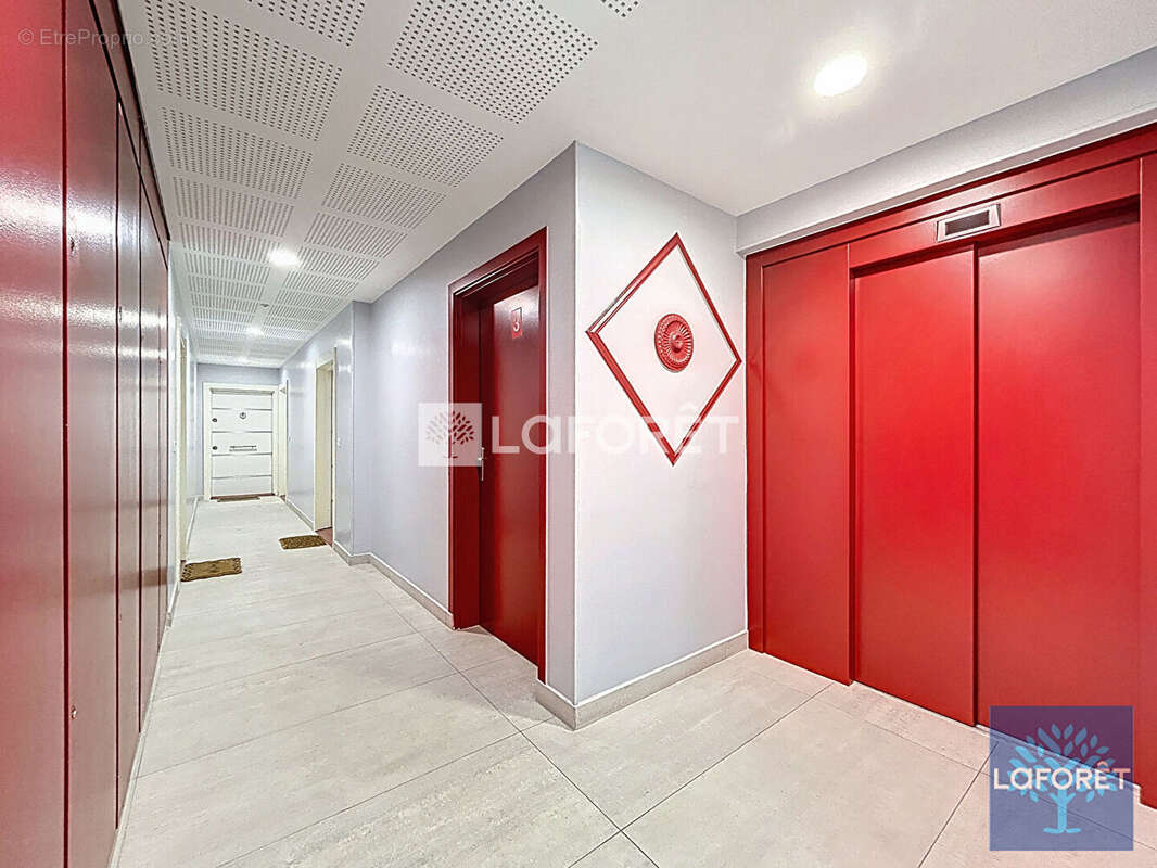 Appartement à VIGNEUX-SUR-SEINE