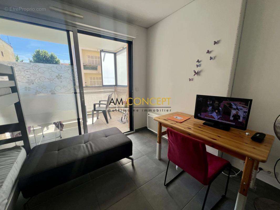 ? studio meublé avec terrasse - résidence récente 2018 ? - photo 2