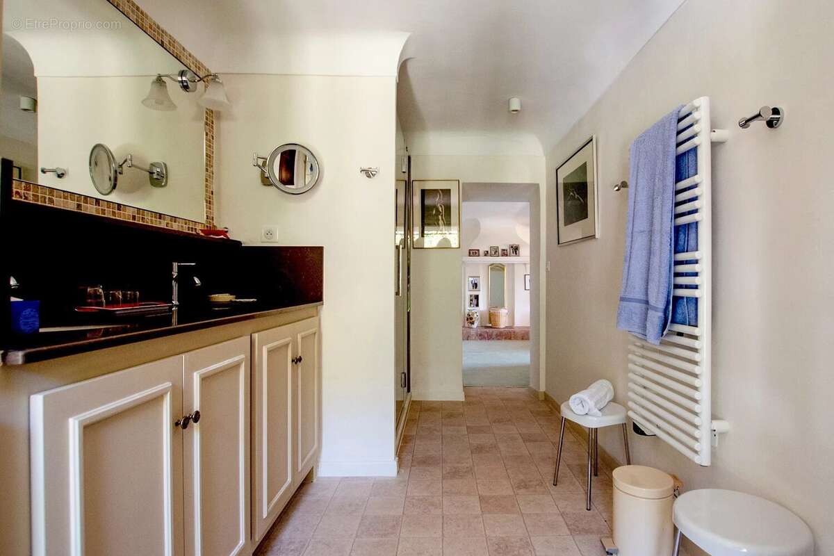 Maison à LE BAR-SUR-LOUP