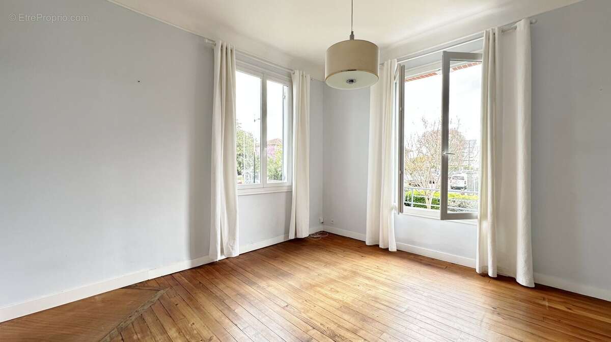Maison de caractère dax quartier st vincent de 7 pièces de 190 m2 - photo 10