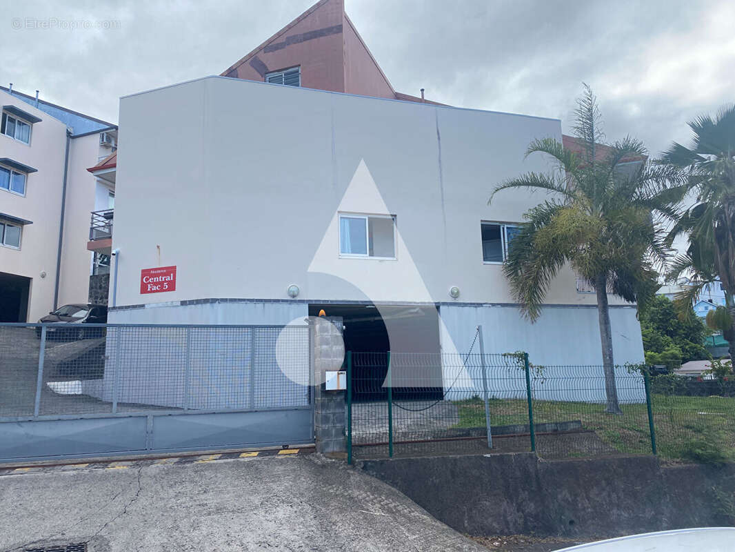 RARE !  Studio avec parking, idéal investissement ou premier achat ! - photo 7