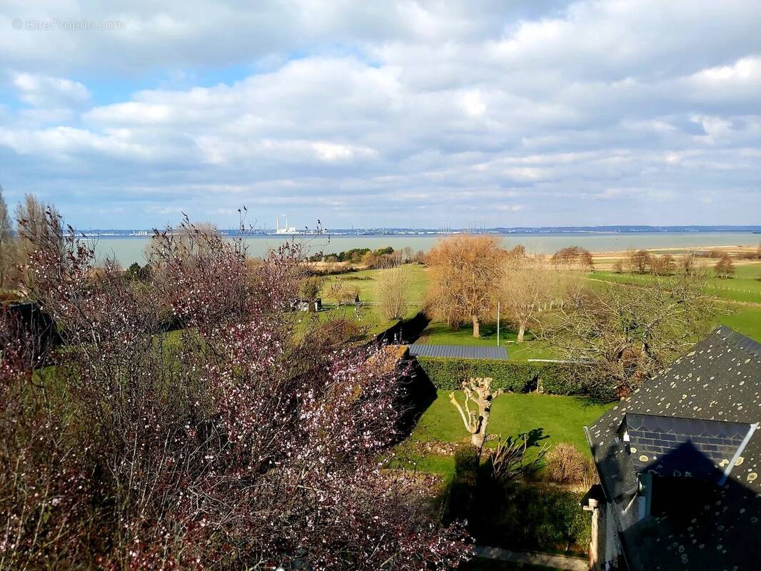 Maison à VILLERVILLE