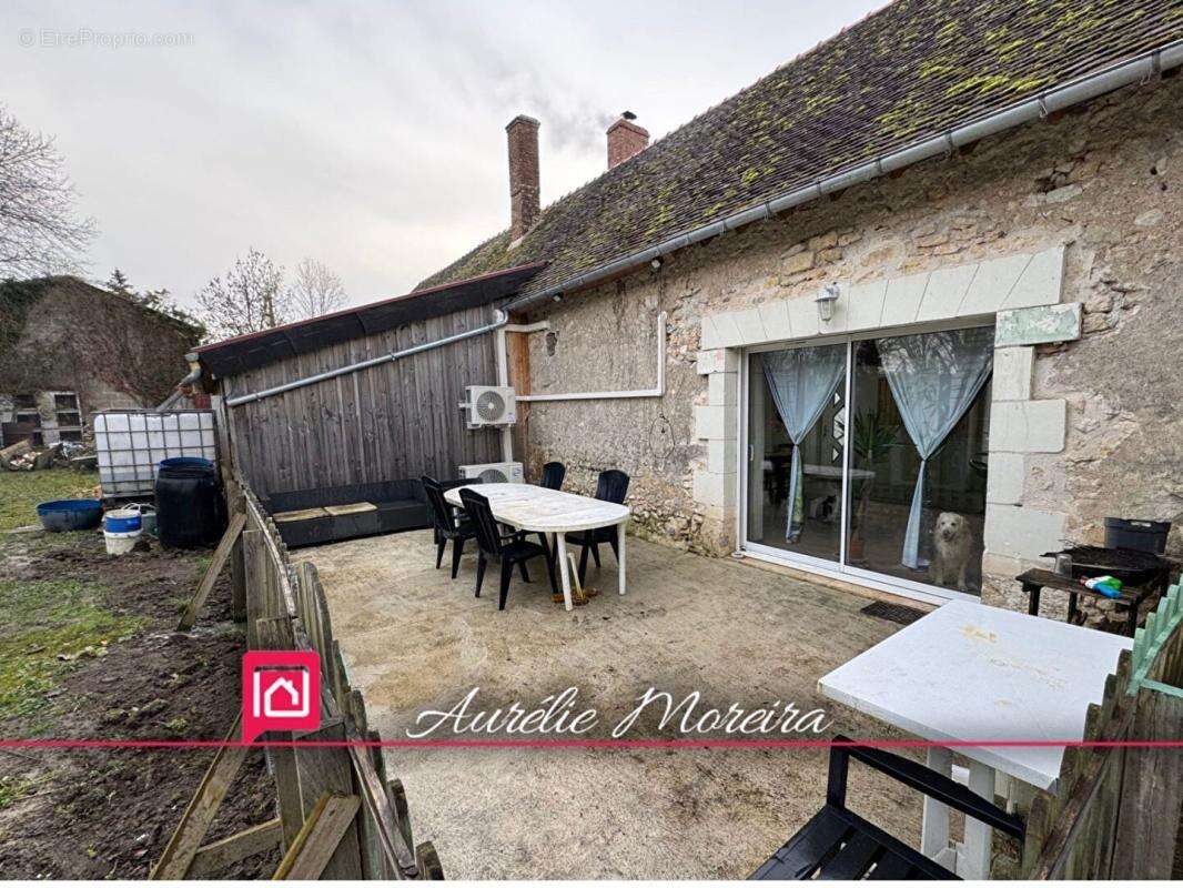 Maison à CONTRES