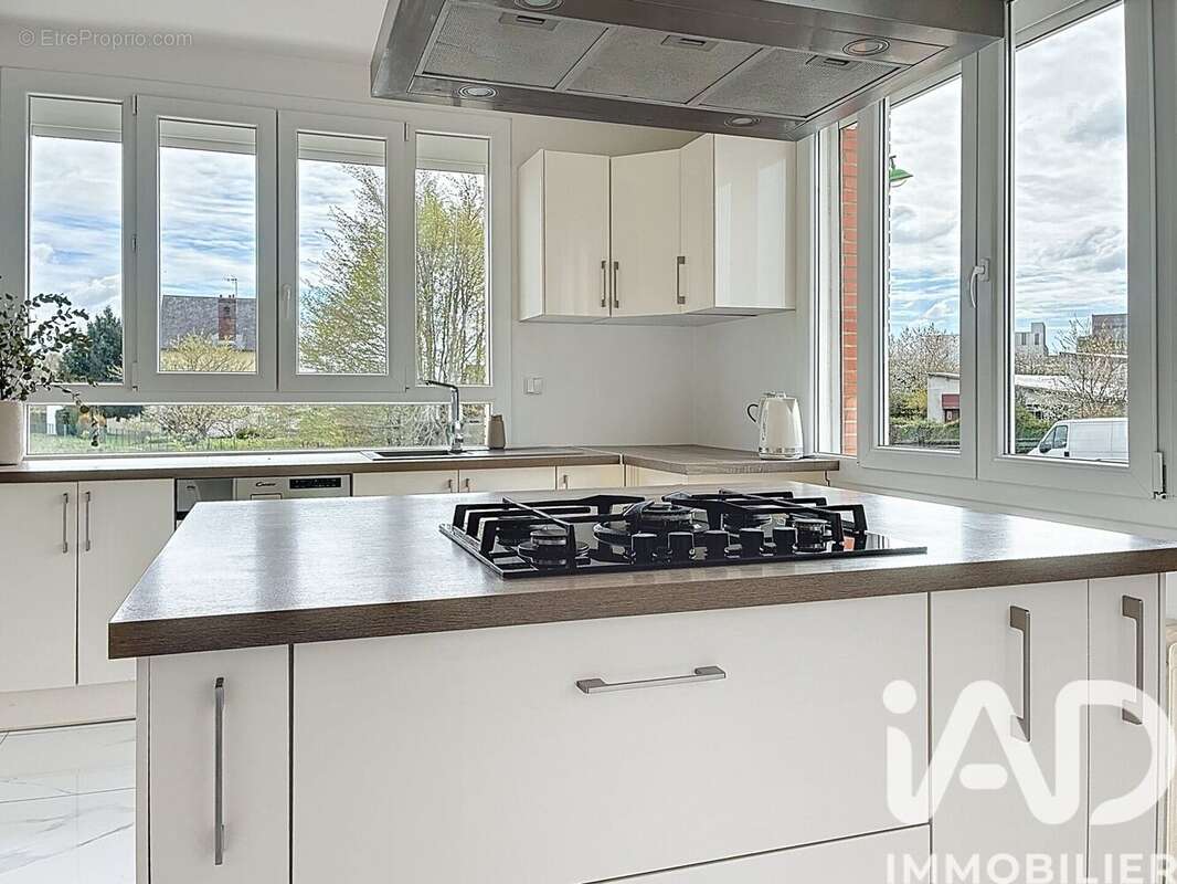 Photo 8 - Maison à SAINT-VALERIEN