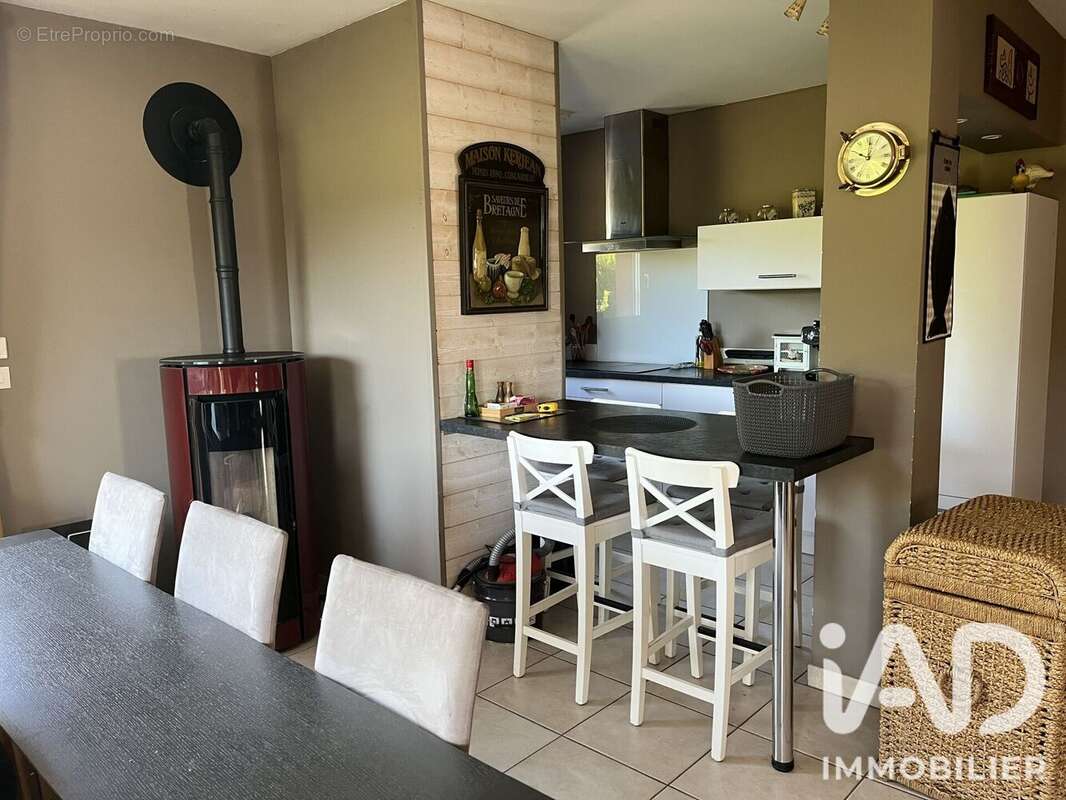 Maison 132 m² à Treguidel  - photo 4
