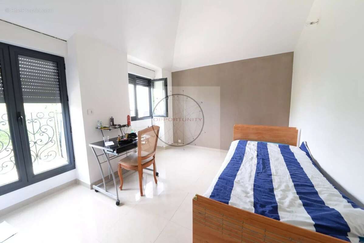 Maison à FONTENAY-SOUS-BOIS